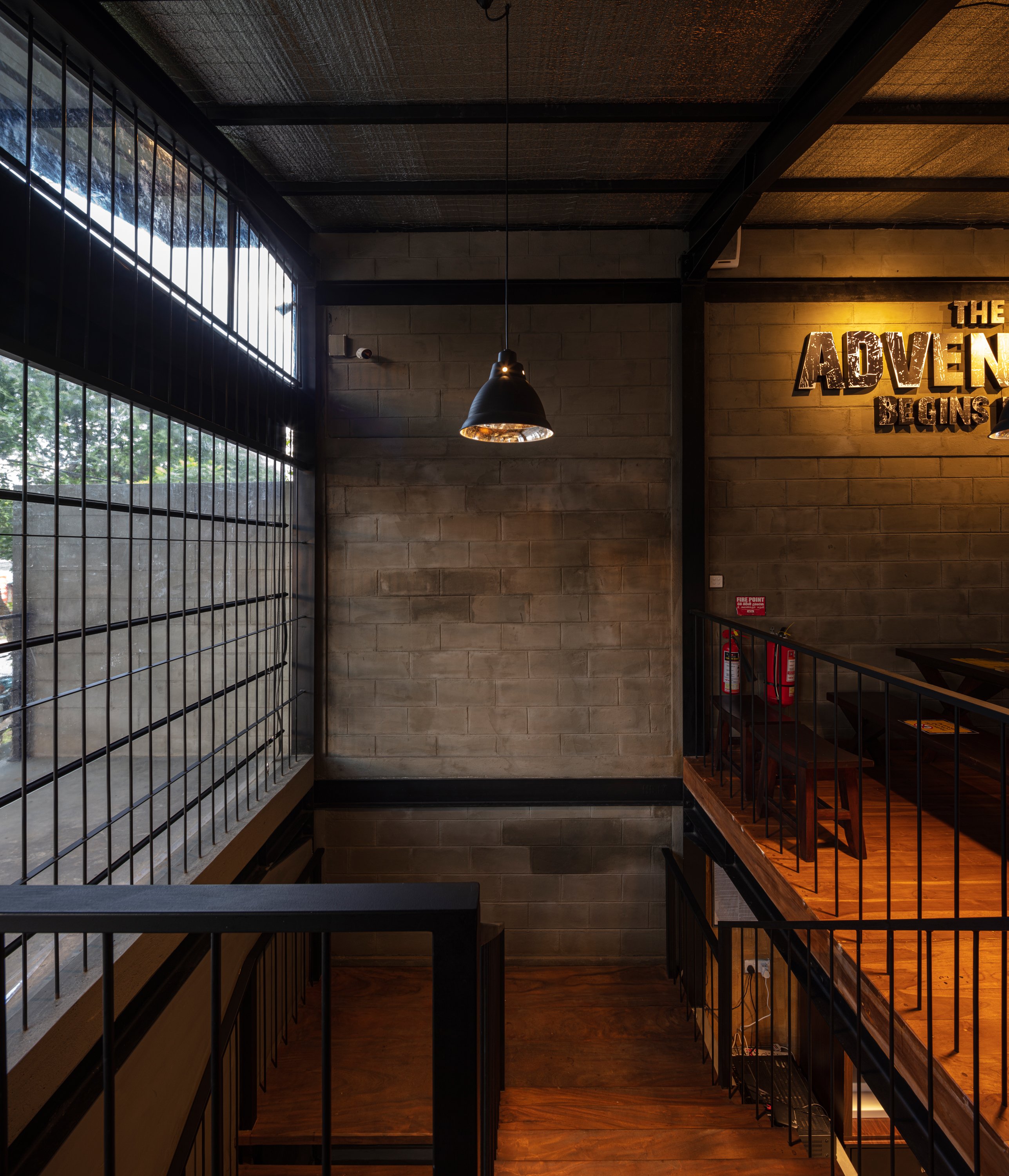 ARCHITECTURAL - RIVER HOUSE